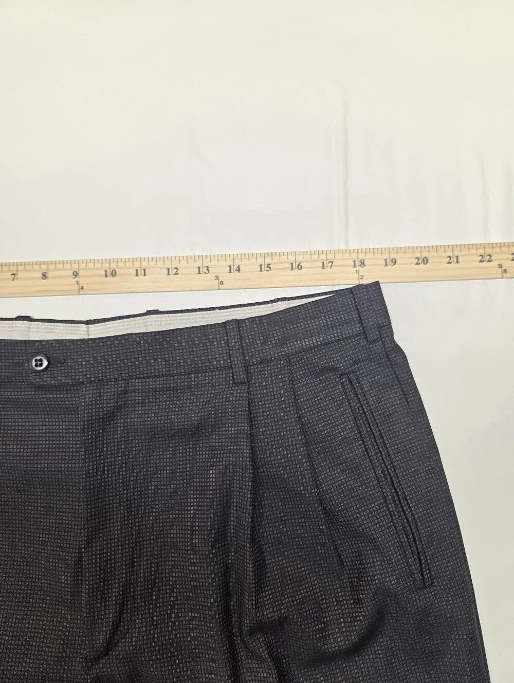 Zanella for Nordstrom Duncan Mens 38W Black Micro Check Wool Pleated Pants
